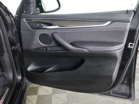 Used 2018 BMW X5 xDrive40e image 26