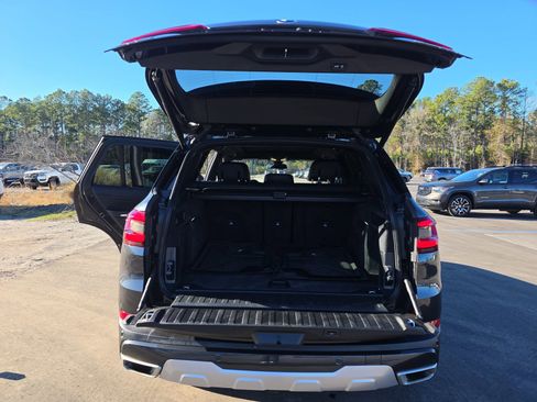 Used 2023 BMW X5 xDrive40i w/ Premium Package image 13