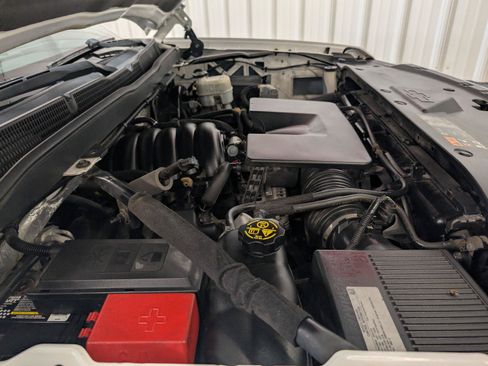 Used 2015 Chevrolet Silverado 1500 LT AWD/4WD image 52