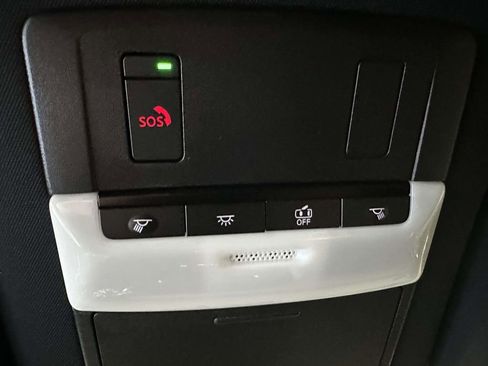Used 2025 Nissan Pathfinder Rock Creek AWD/4WD image 37