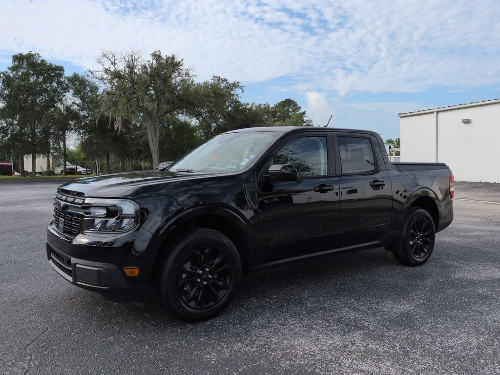 Used 2024 Ford Maverick Lariat w/ Black Appearance Package AWD/4WD image 8