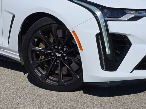 Used 2022 Cadillac CT4 V Blackwing image 3