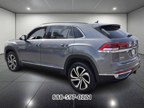 Used 2020 Volkswagen Atlas Cross Sport SEL Premium image 3