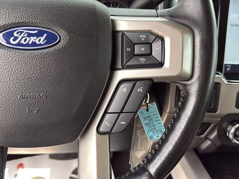 Used 2022 Ford F350 Lariat AWD/4WD image 15
