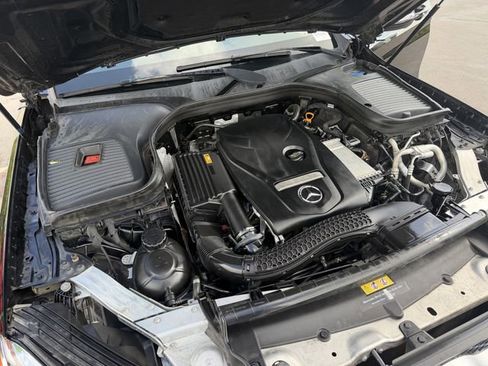 Used 2018 Mercedes-Benz GLC 300 image 26