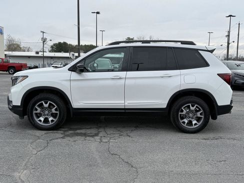 Certified 2023 Honda Passport TrailSport image 8