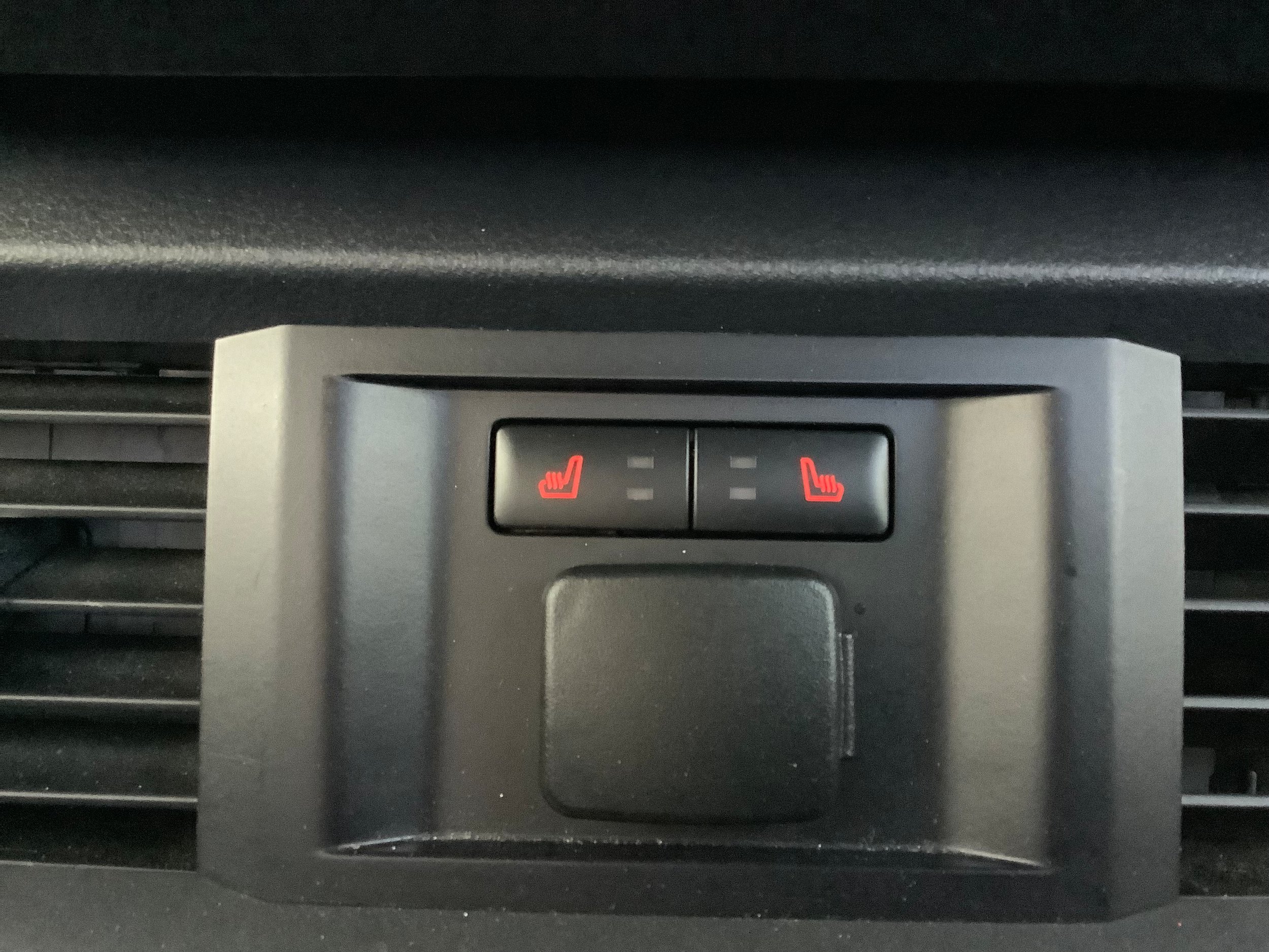 Used 2024 Ford F150 Lariat w/ Equipment Group 502A High AWD/4WD image 17