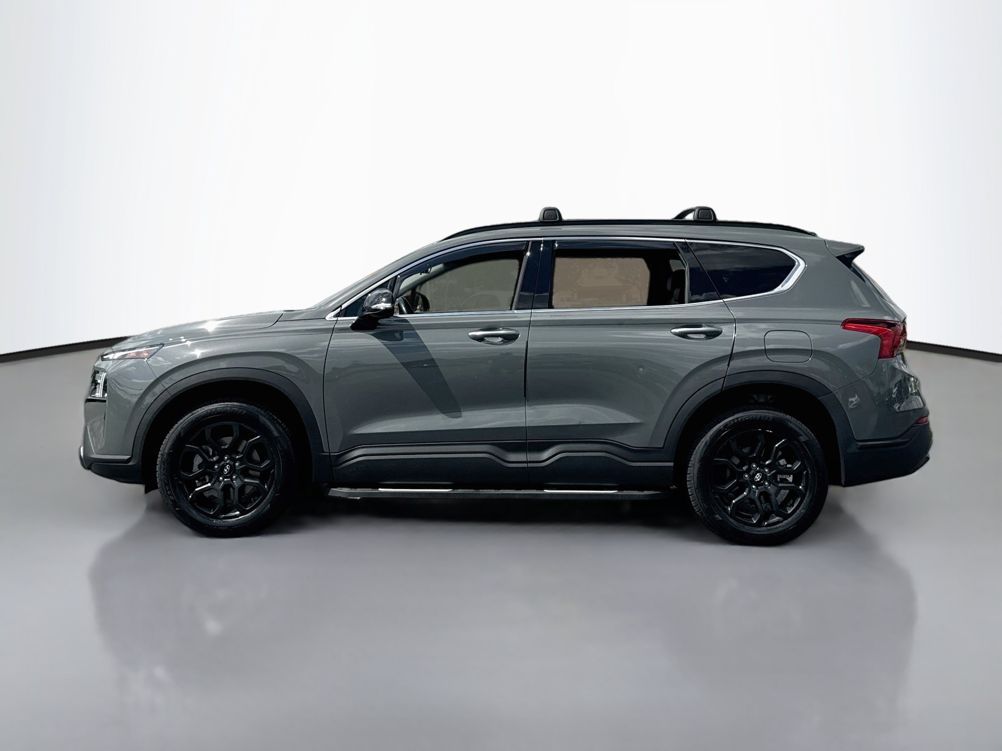 Certified 2023 Hyundai Santa Fe XRT AWD/4WD image 4