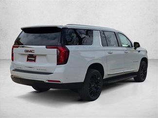 New 2026 GMC Yukon XL Elevation w/ Elevation Premium Package AWD/4WD video 2