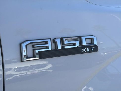 Used 2019 Ford F150 XLT w/ Equipment Group 302A Luxury image 25