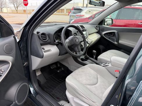 Used 2011 Toyota RAV4 4WD image 60