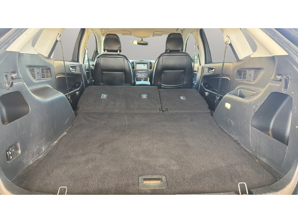 Used 2017 Ford Edge SEL w/ Equipment Group 201A FWD image 9