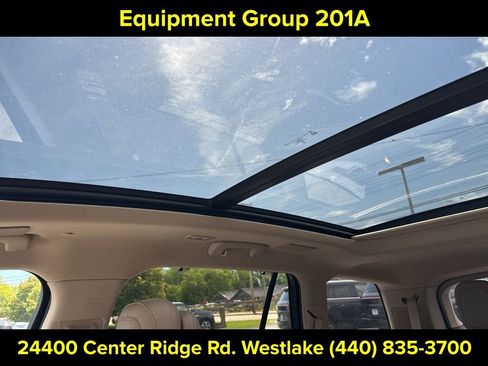 Used 2023 Lincoln Aviator Reserve w/ Equipment Group 201A AWD/4WD image 13