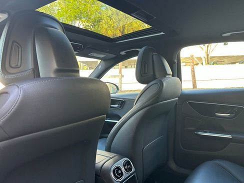 Used 2025 Mercedes-Benz C 300 Sedan image 48