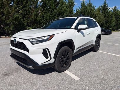 Used 2024 Toyota RAV4 SE w/ Convenience Package