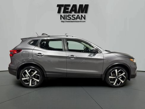 Used 2022 Nissan Rogue Sport SL image 8
