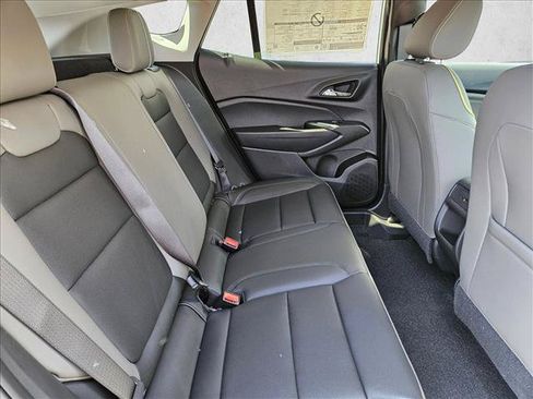 Certified 2026 Chevrolet Trax ACTIV w/ Sunroof Package FWD image 16