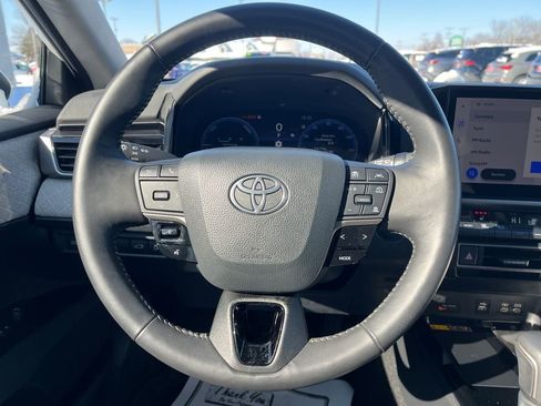 Certified 2025 Toyota Camry XLE image 16