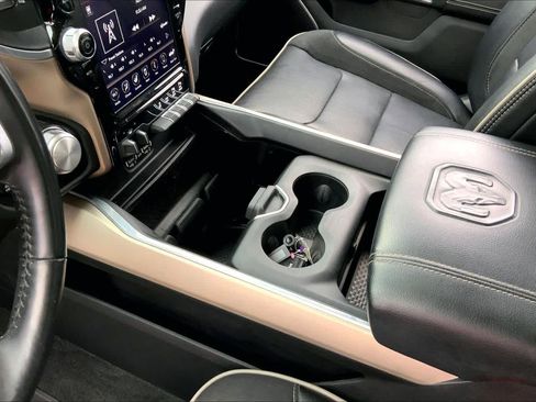 Used 2021 RAM 1500 Laramie image 17