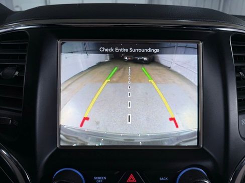 Used 2015 Jeep Grand Cherokee Limited w/ Luxury Group II image 44