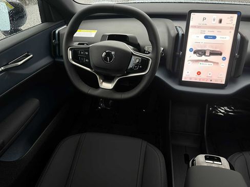 New 2026 Volvo EX30 Ultra image 17