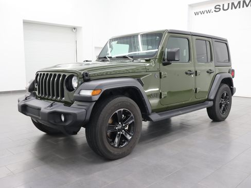 Used 2023 Jeep Wrangler Unlimited Sport AWD/4WD image 6
