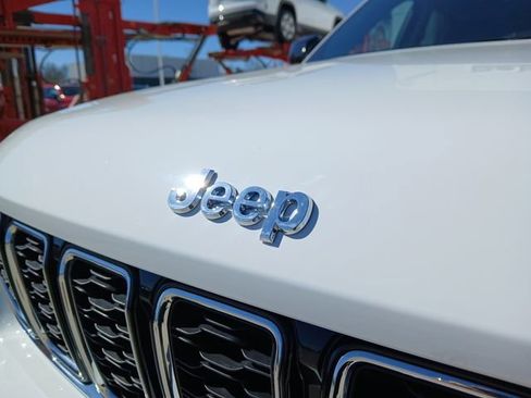 Used 2023 Jeep Grand Cherokee L Limited w/ Trailer Tow Group (B) image 35