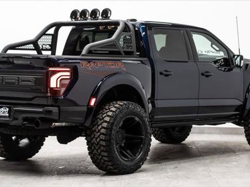 Used 2025 Ford F150 Raptor image 7