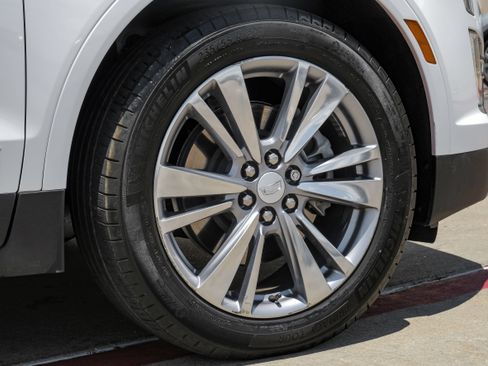 Used 2024 Cadillac XT5 Premium Luxury FWD image 62