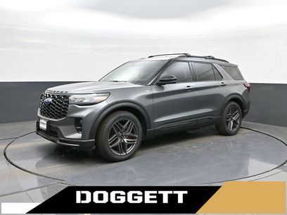 New 2025 Ford Explorer ST-Line w/ Premium Package