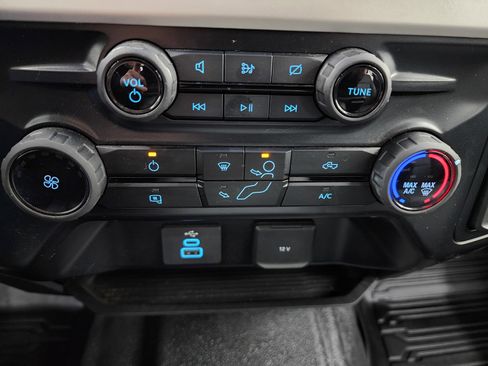 Used 2024 Ford F350 XL w/ FX4 Off-Road Package image 42