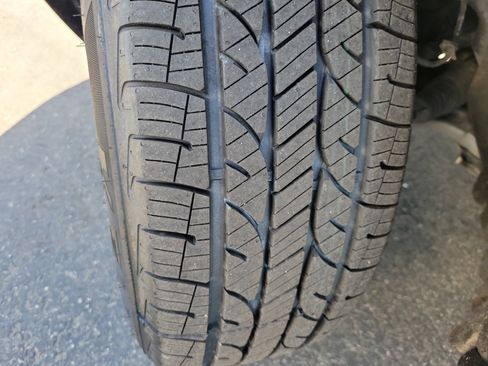 Certified 2024 Ford Maverick XLT FWD image 14