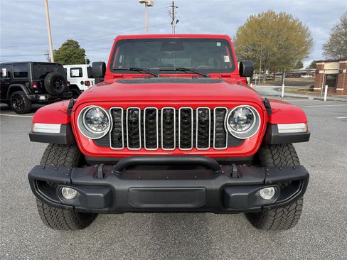 Used 2025 Jeep Wrangler Backcountry image 3