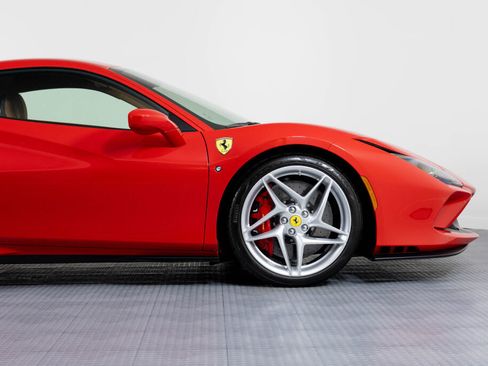 Certified 2020 Ferrari F8 Tributo image 25