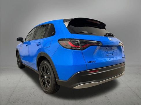 New 2027 Honda HR-V Sport image 3