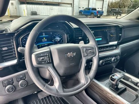 Certified 2024 Chevrolet Silverado 1500 LT Trail Boss w/ Convenience Package II image 11