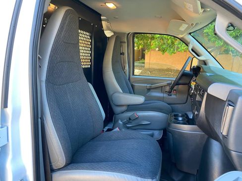 Used 2025 Chevrolet Express 2500 w/ Driver Convenience Package RWD image 41