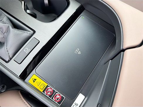 New 2025 Lexus ES 350 w/ Premium Package image 31