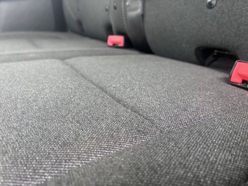 Used 2019 RAM 1500 Big Horn AWD/4WD image 10