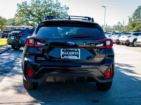 Certified 2025 Subaru Crosstrek 2.0i Premium image 6