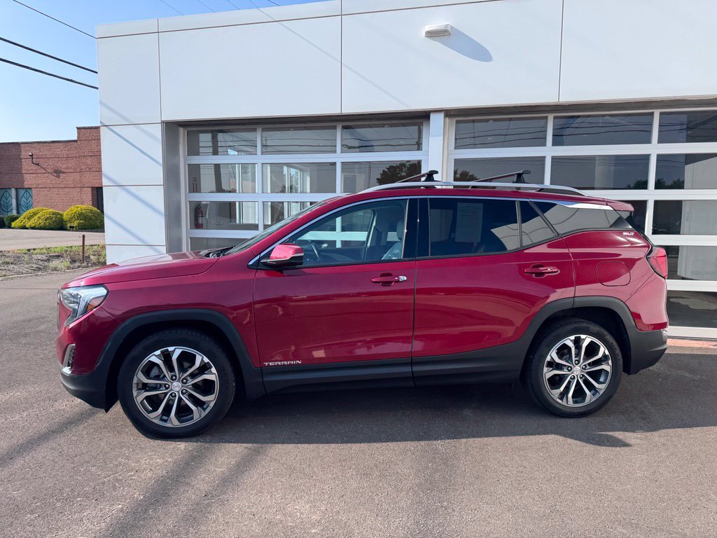Used 2020 GMC Terrain SLT w/ Preferred Package AWD/4WD image 3