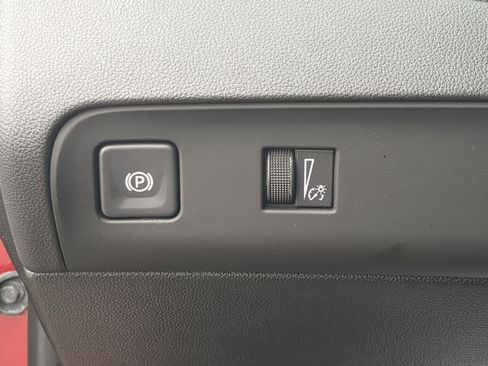 Used 2023 Buick Enclave Essence w/ Experience Buick Package FWD image 17