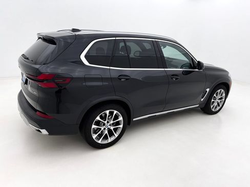 Certified 2026 BMW X5 xDrive40i w/ Climate Comfort Package AWD/4WD image 6