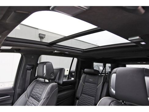 Certified 2024 Cadillac Escalade ESV V w/ LPO, Floor Liner Package AWD/4WD image 30