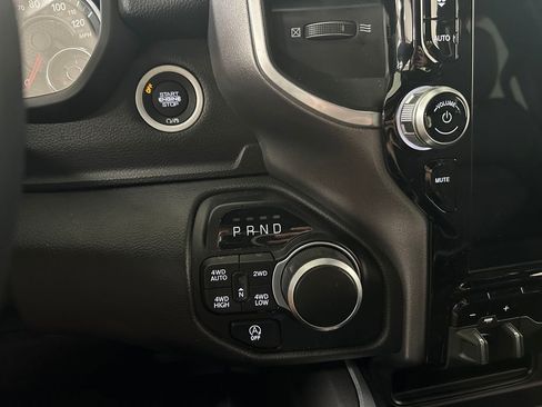 Used 2023 RAM 1500 Big Horn AWD/4WD image 23