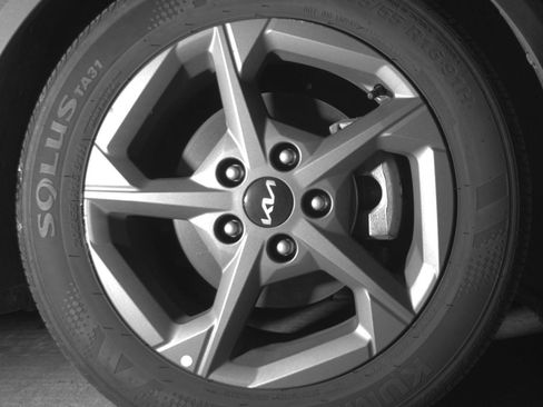 Used 2025 Kia K4 FWD image 16