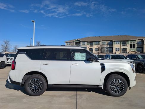 New 2026 Nissan Armada SL image 3