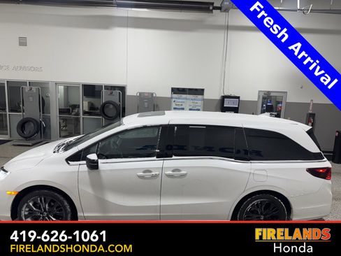 Certified 2025 Honda Odyssey Sport-L image 6