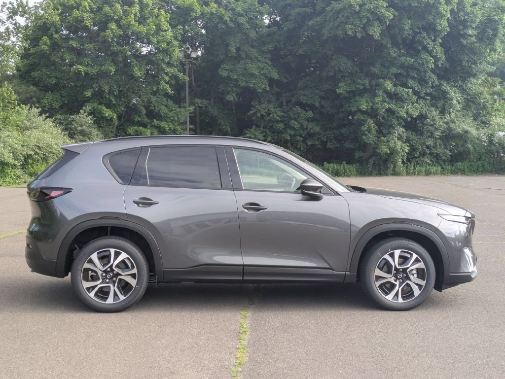 New 2026 MAZDA CX-5 Preferred AWD/4WD image 2