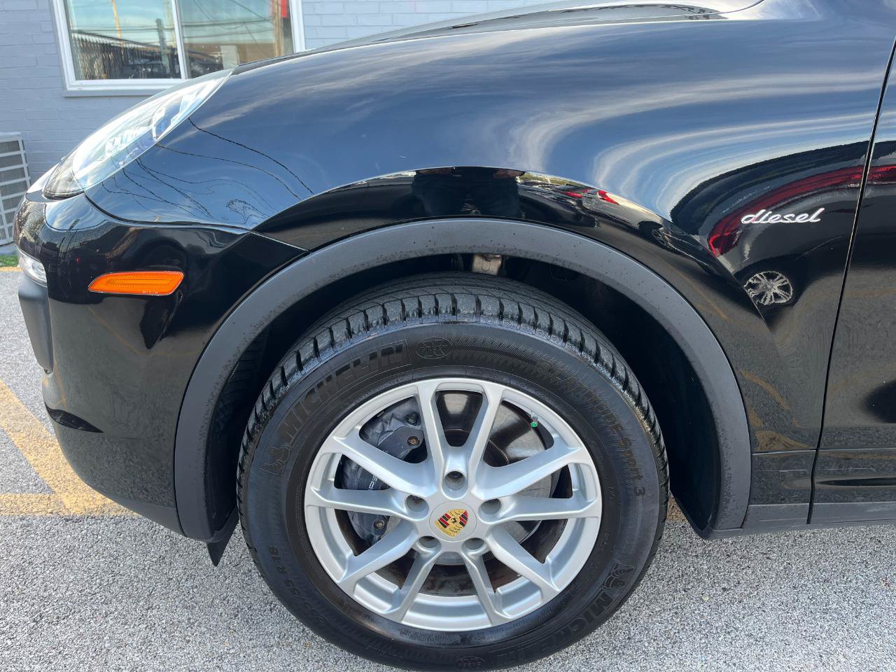 Used 2016 Porsche Cayenne Diesel AWD/4WD image 16